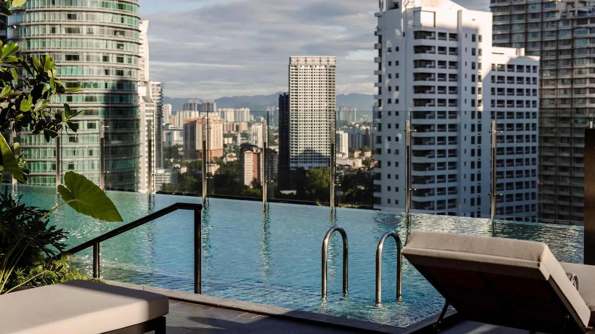 Hyatt Centric City Centre Kuala Lumpur 5*,